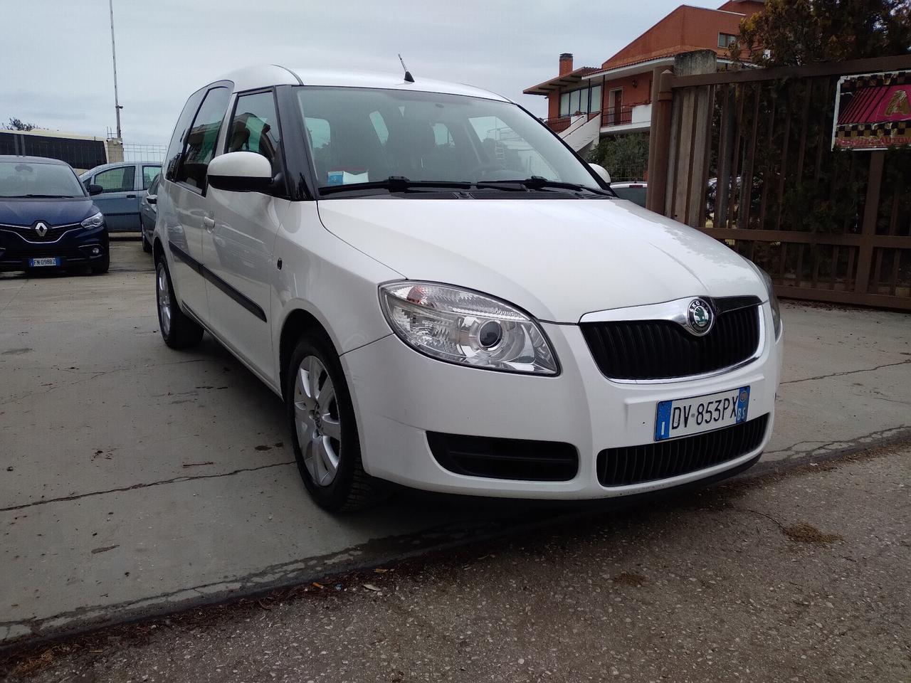 Skoda Roomster 1.4 TDI 80CV Sport