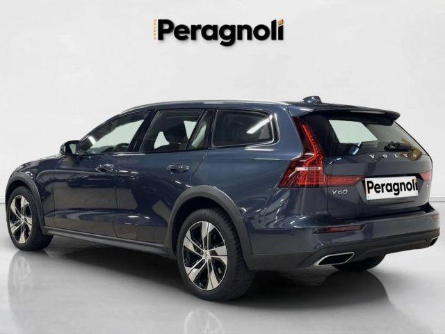 VOLVO V60 CROSS COUNTRY B4 D AWD CORE AUTOMATICA