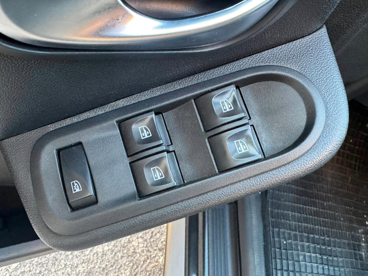 DACIA DUSTER 1.5 DCI 110 CV. 4X2 LAUREATE GANCIO TRAINO