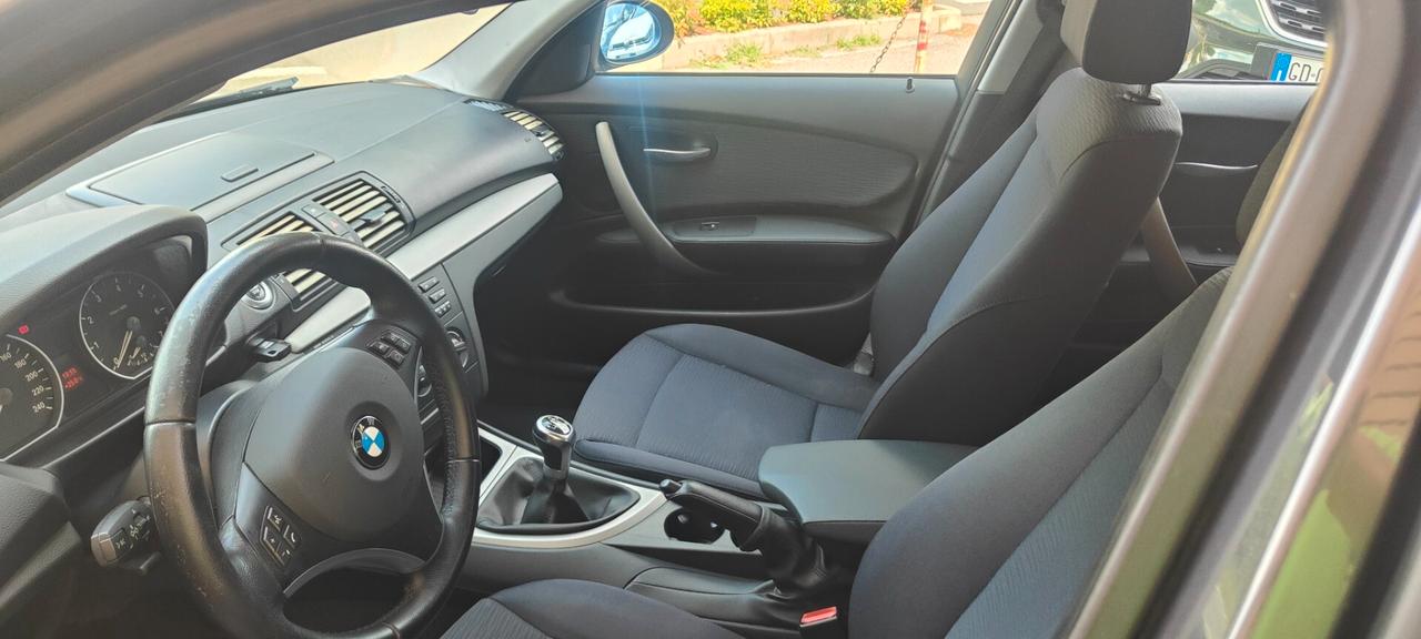 Bmw 116 116i cat 5 porte Futura