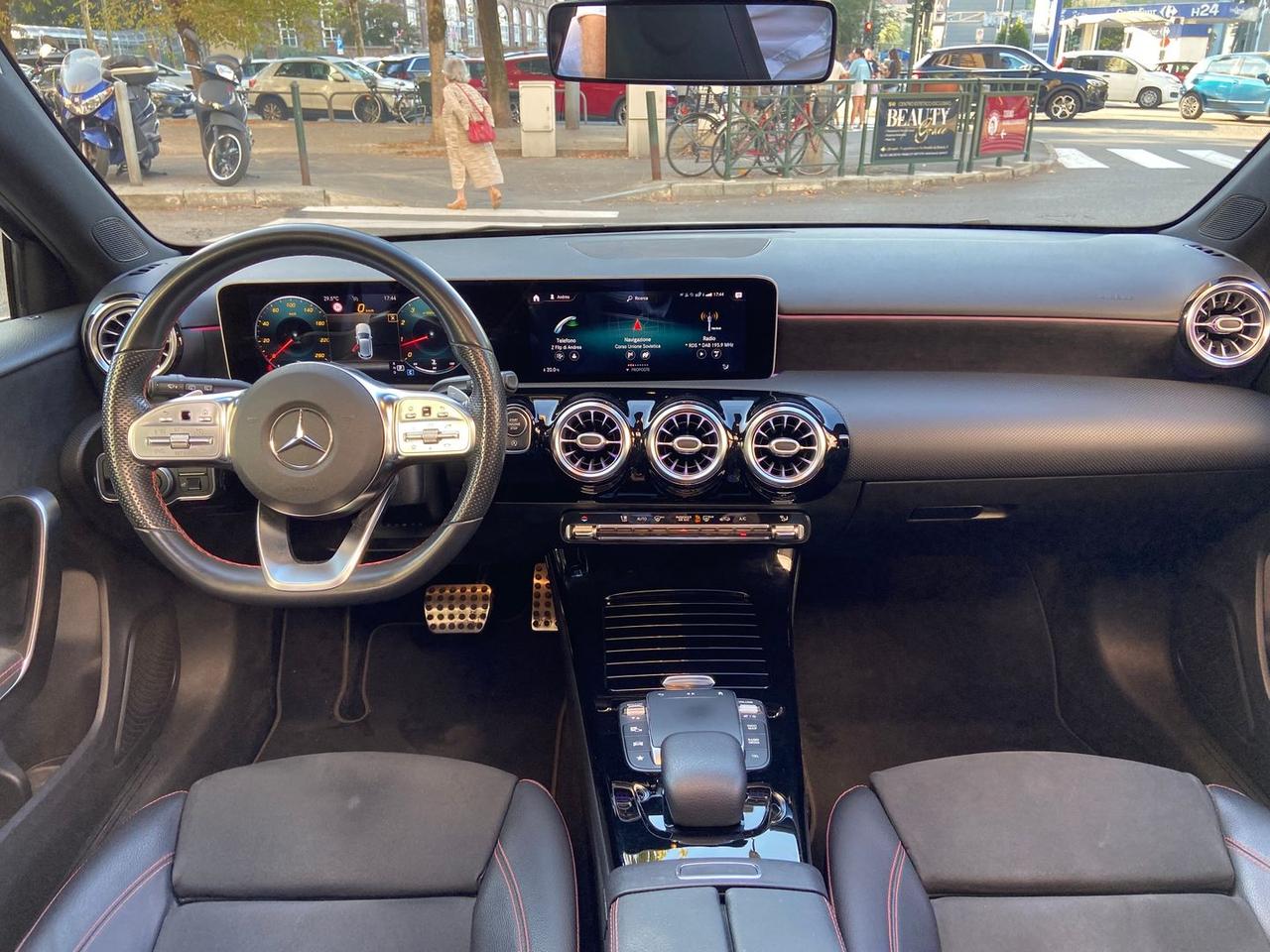 Mercedes-Benz A 250 Premium #50253