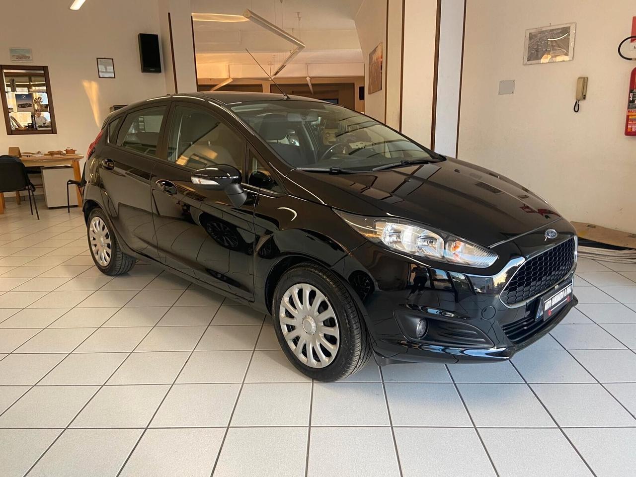 Ford Fiesta 1.5 TDCi 75CV 5 porte Titanium