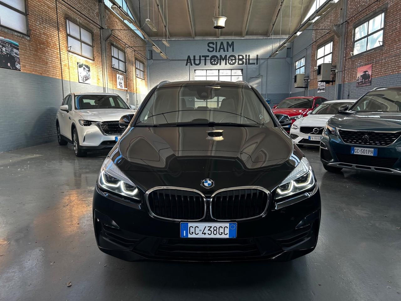 Bmw 218 gran tourer 7postiosti auto Full LED