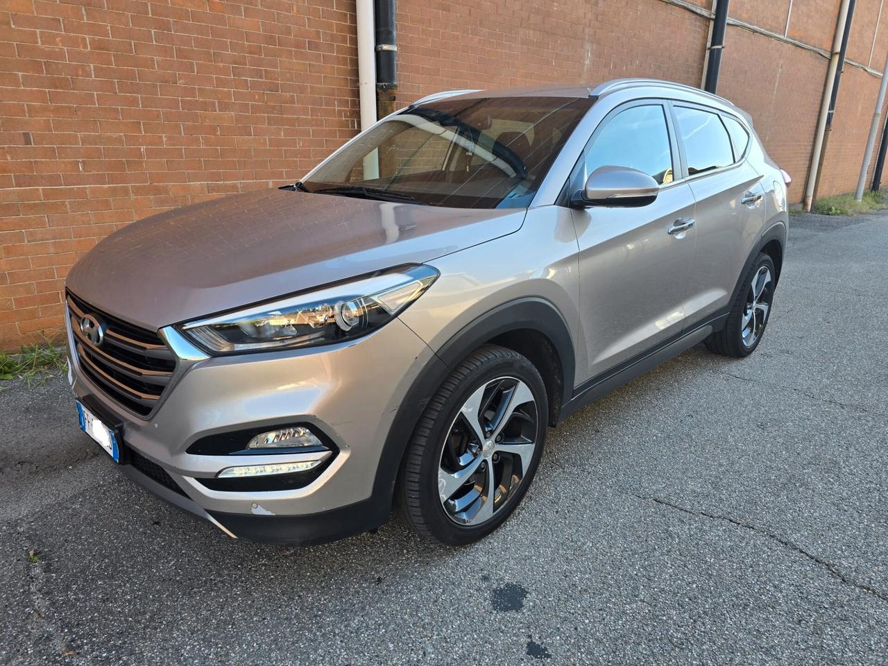 Hyundai Tucson 1.7 CRDi DCT XPossible