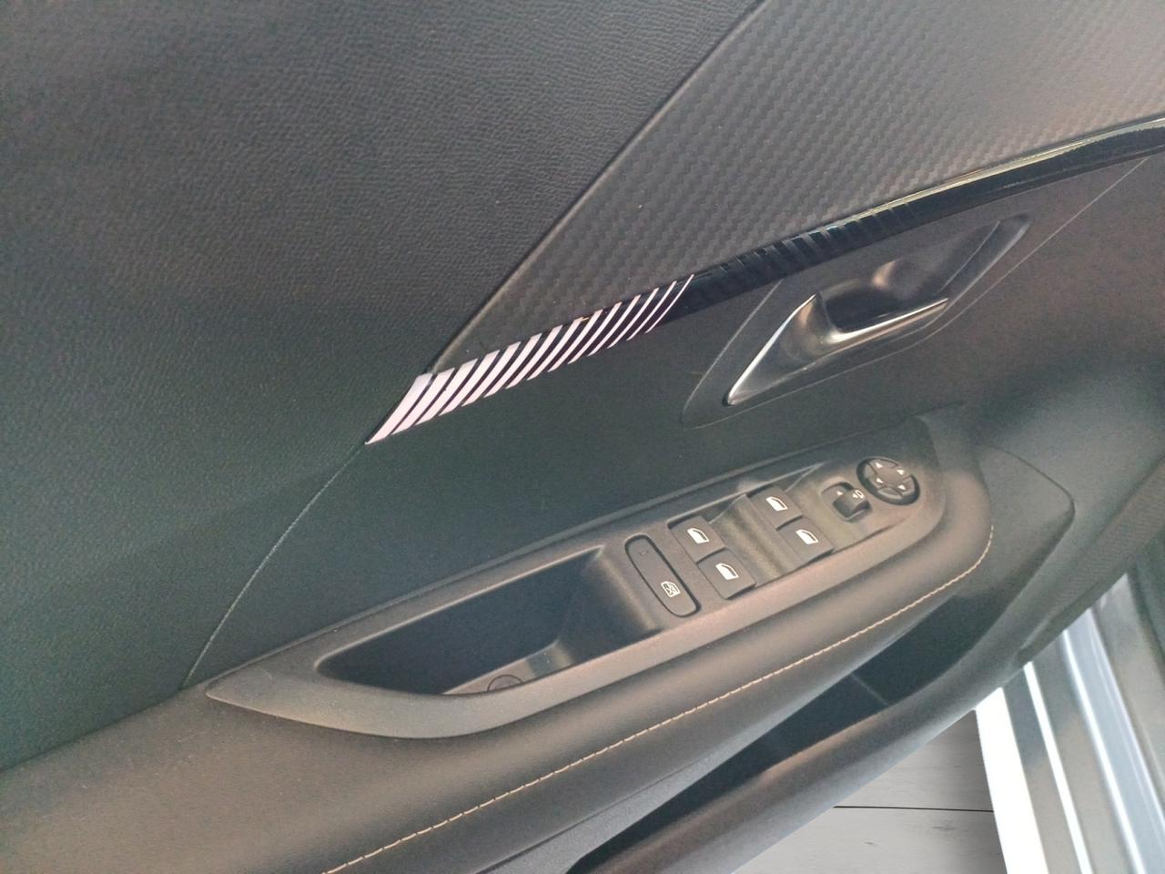 PEUGEOT 208 2ª serie - 208 PureTech 100 Stop&Start 5 porte Allure