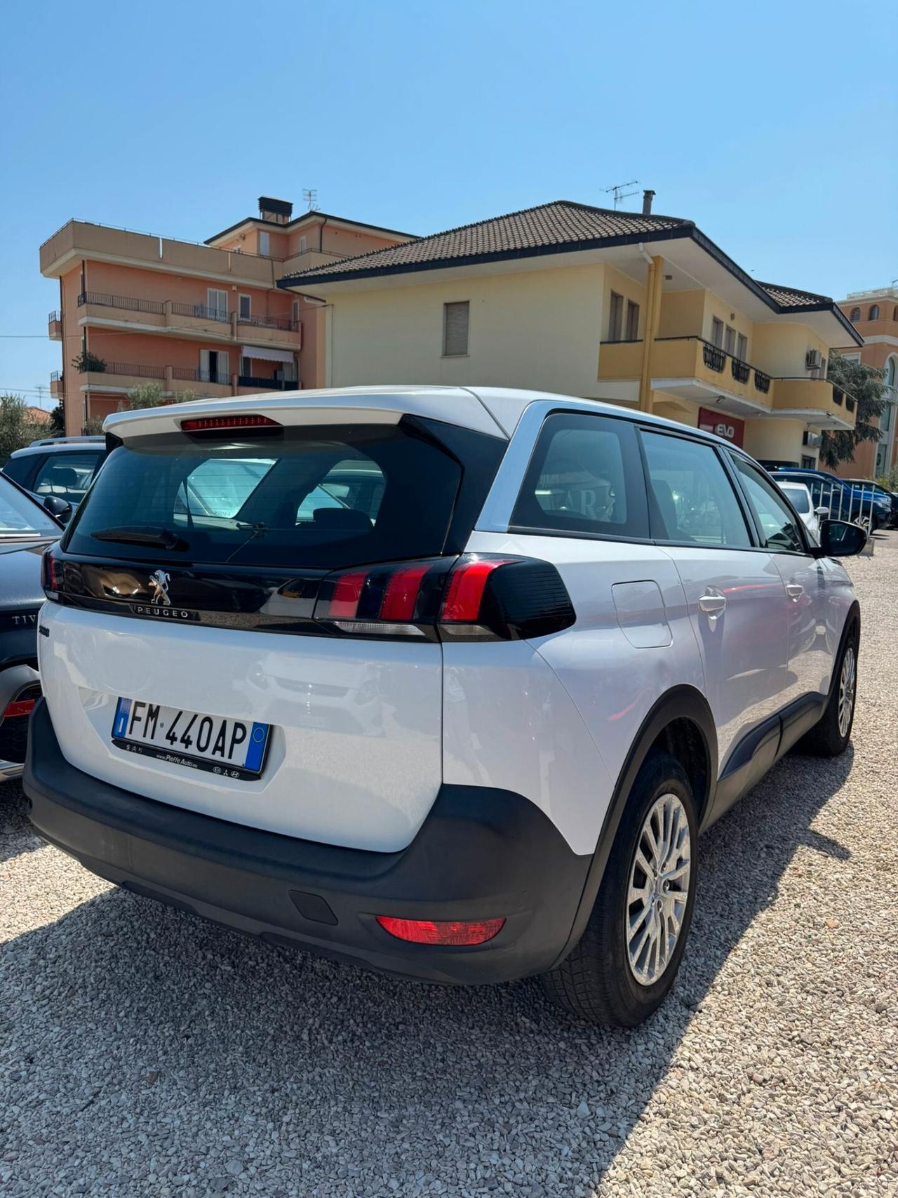Peugeot 5008 PureTech Turbo 130 S&S Allure