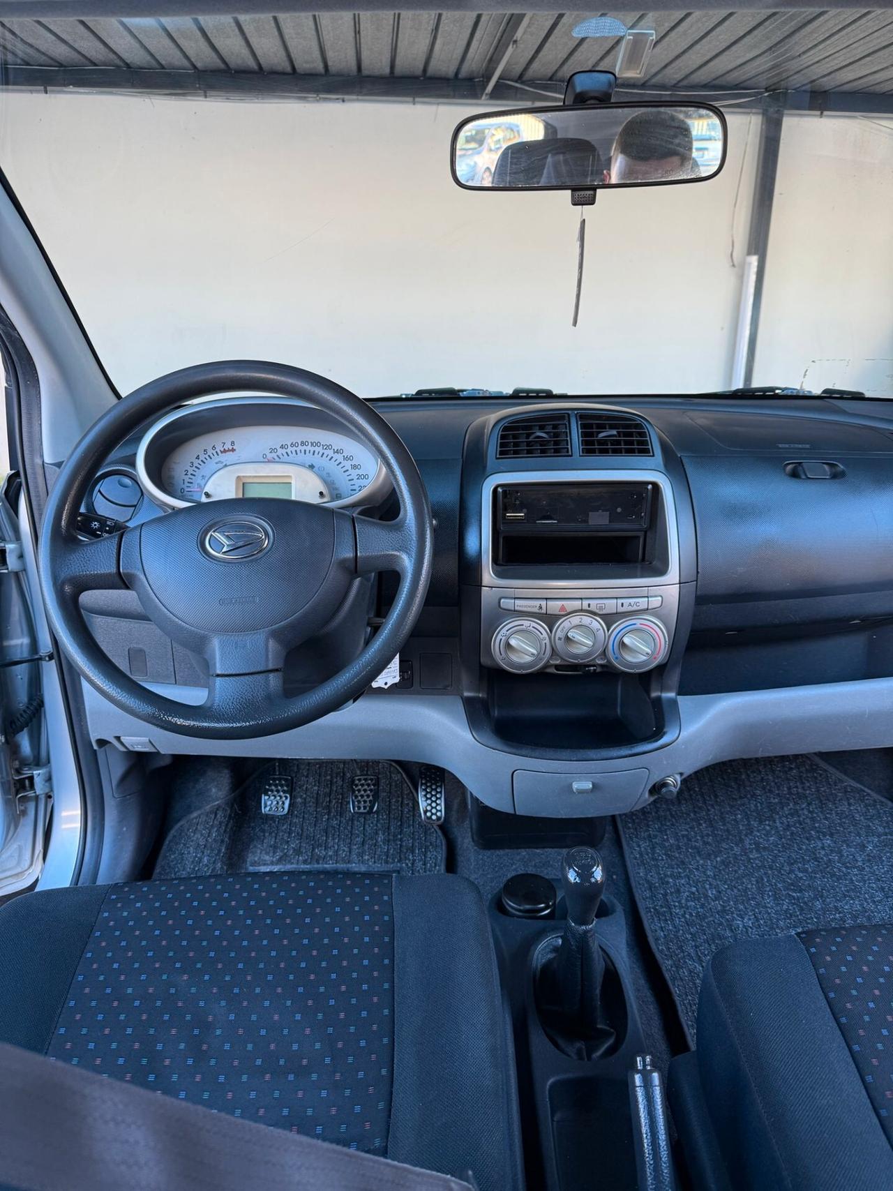 Daihatsu Sirion 1.0 Hiro Green Powered