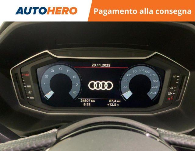 AUDI A1 SPB 40 TFSI S tronic Identity Black