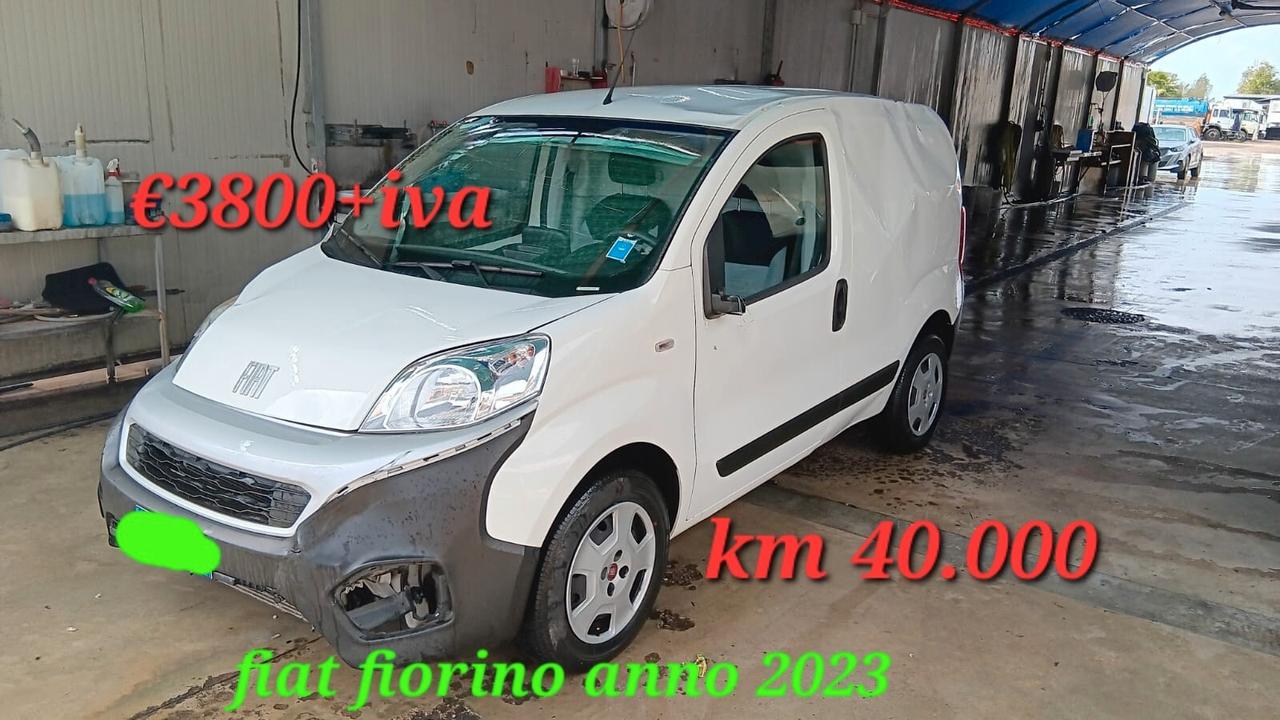 Fiat Fiorino incidentata sinistrata mondialcars 023