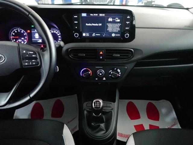 Hyundai i10 1.0 MPI TECH 67 CV CONNECT PACK