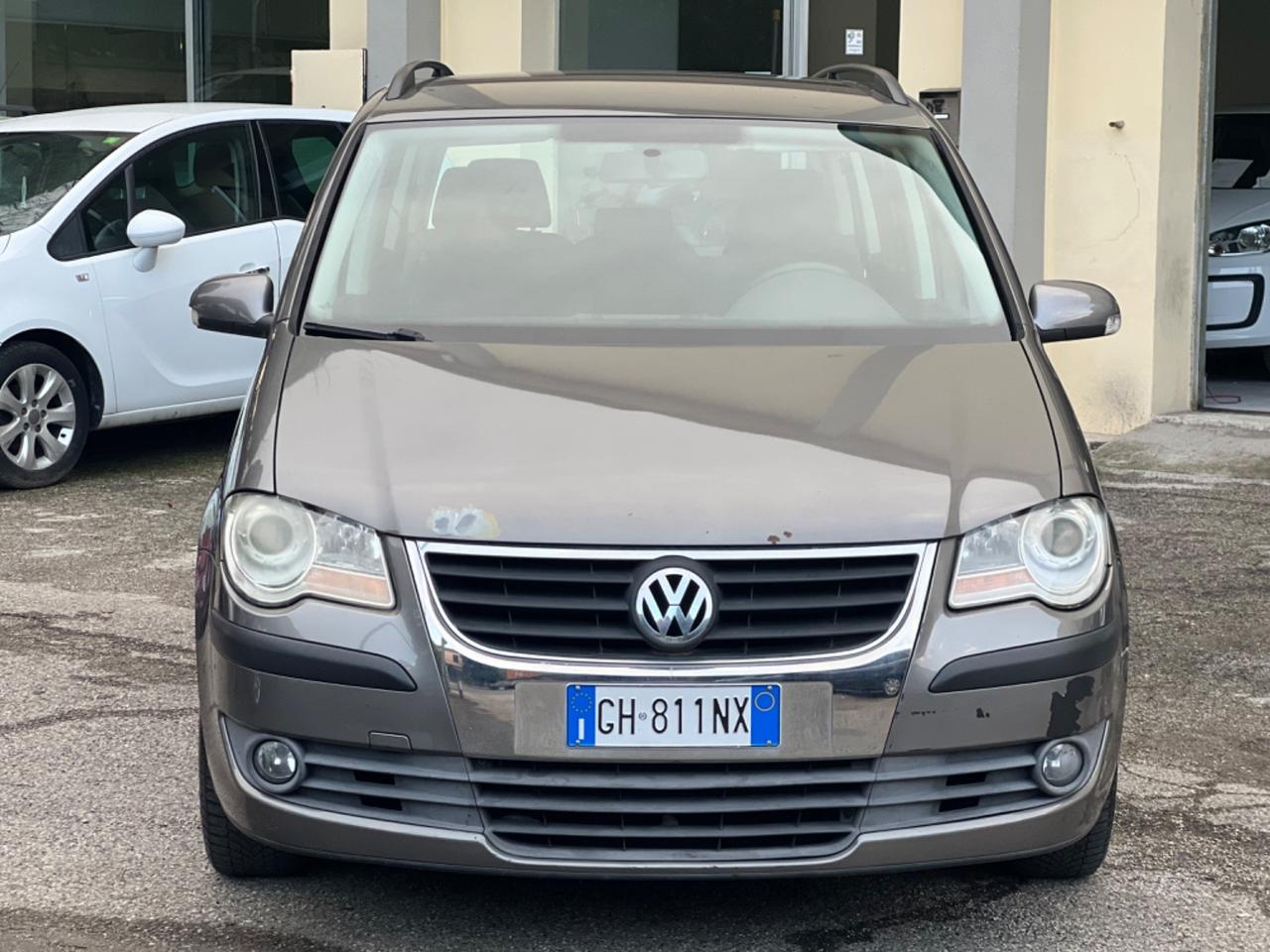 Volkswagen Touran 1.6 Trendline Bifuel G