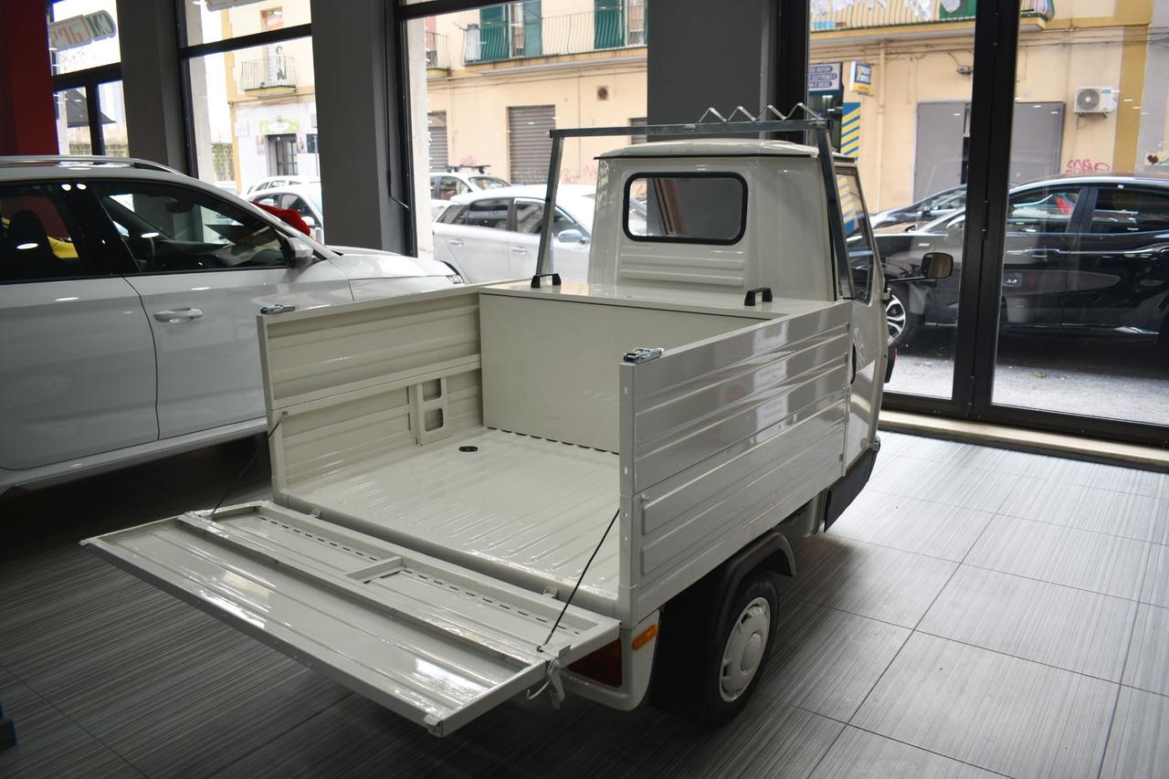 Piaggio Ape 50 Cassone Alto +Accessori unici