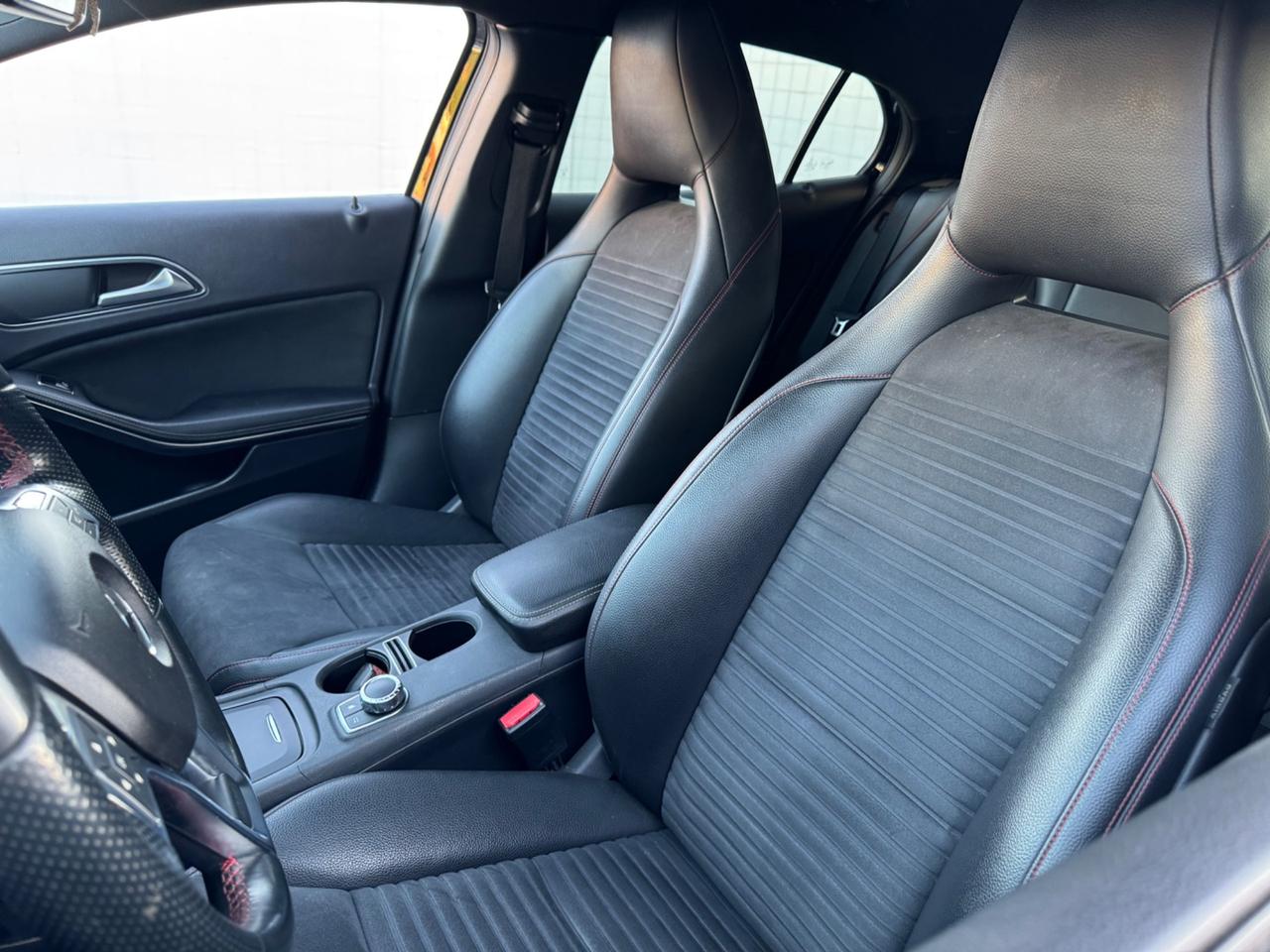 MERCEDES GLA 200 4MATIC