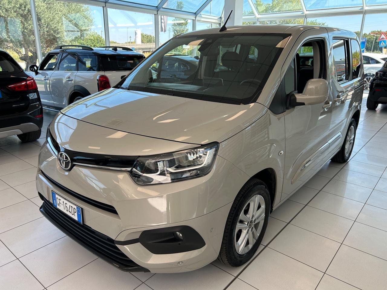 Toyota Proace City Verso 1.5D 130 CV S&S Short D Executive Neopat