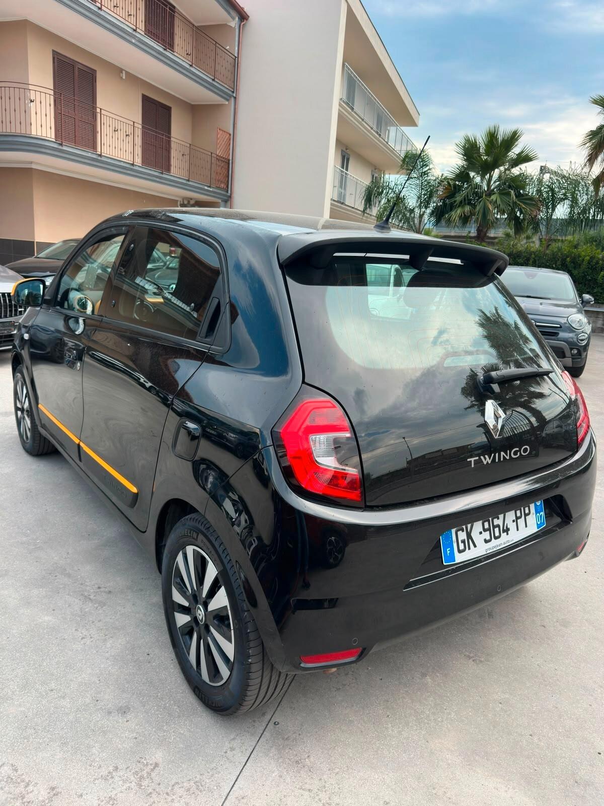 Renault Twingo SCe 65 CV Urban Night
