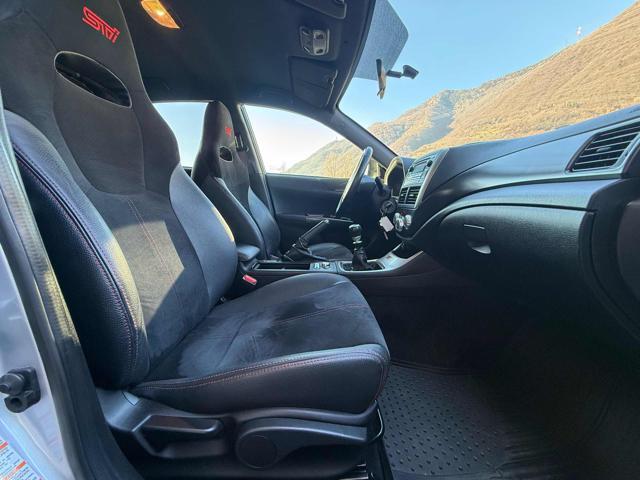SUBARU WRX STI 2.5 5p.