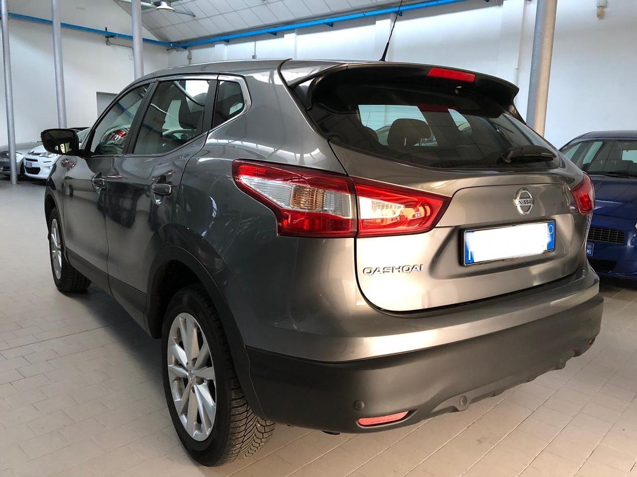 Nissan Qashqai 1.2 DIG-T N-Connecta