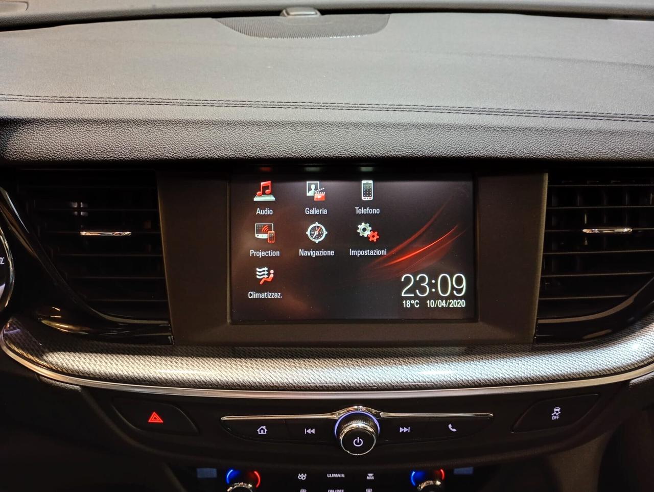 Opel Insignia Station Wagon 174CV Business – Prezzo Promo €9.900