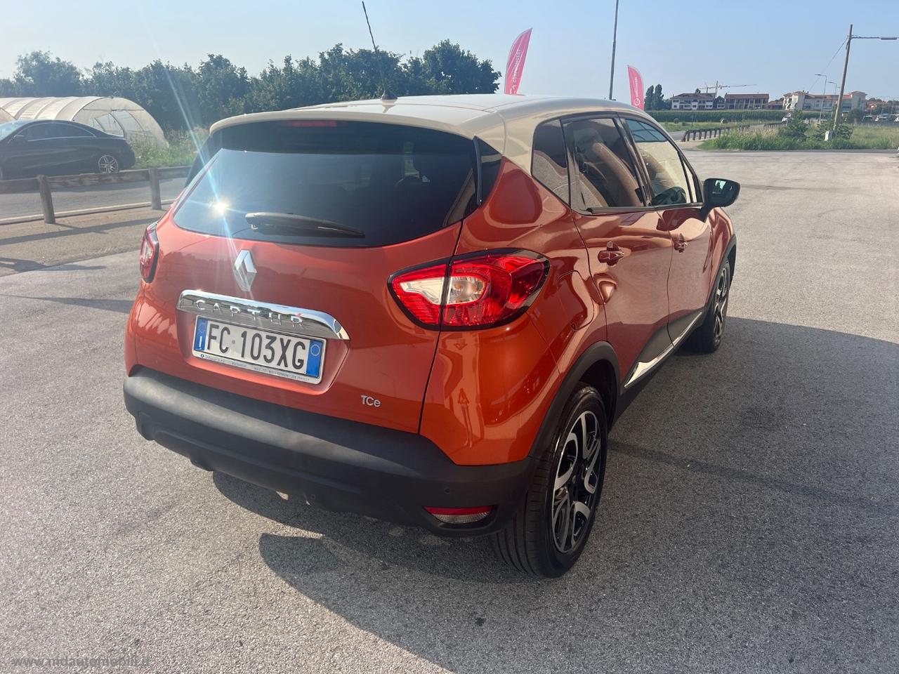 RENAULT Captur TCe 120 CV EDC S&S Energy Intens AUTOMATICA