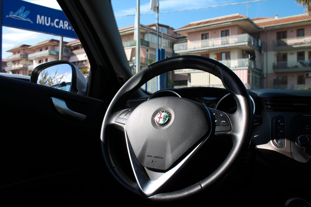 Alfa Romeo Giulietta 1.6 JTDm-2 105 CV Exclusive
