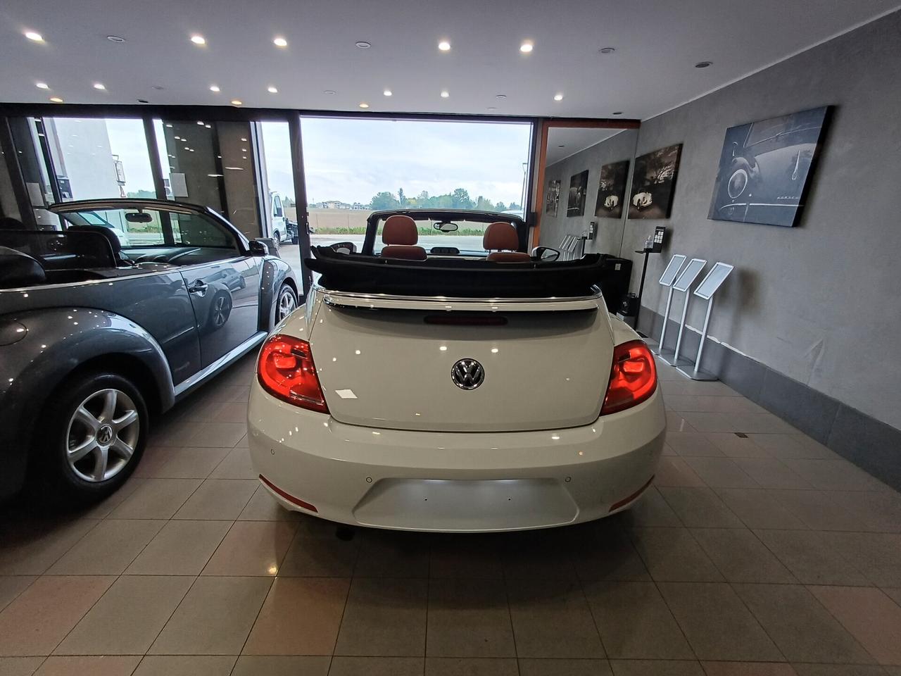 Volkswagen Maggiolino Cabrio 1.2 TSI CUP adatta a neopatentati