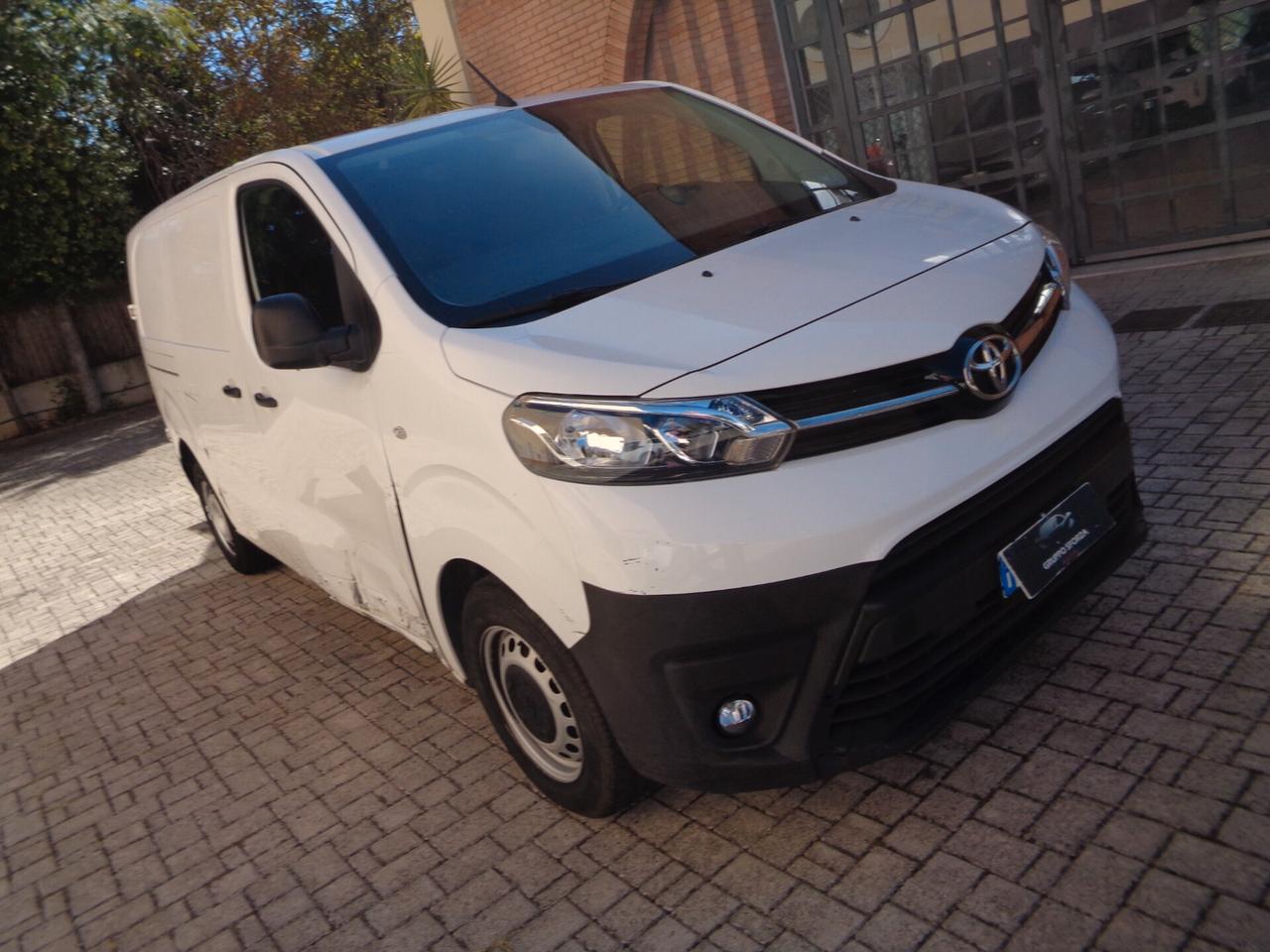 Toyota Proace 2.0D 122CV S&S PL-TN Furgone Medium 4p.14q Comfort DA RIVEDERE CARROZZERIA