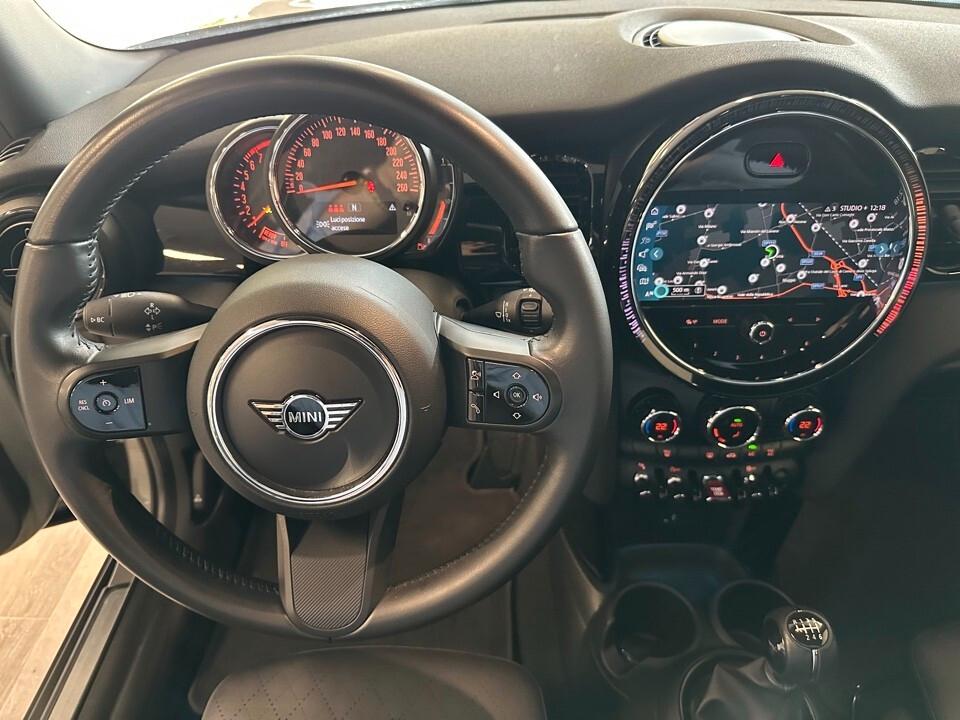 Mini 5p 1.5 Essential 75cv