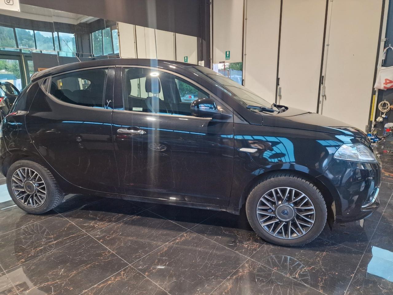 Lancia Ypsilon 1.3 MJT 16V 95 CV 5 porte S&S Platinum