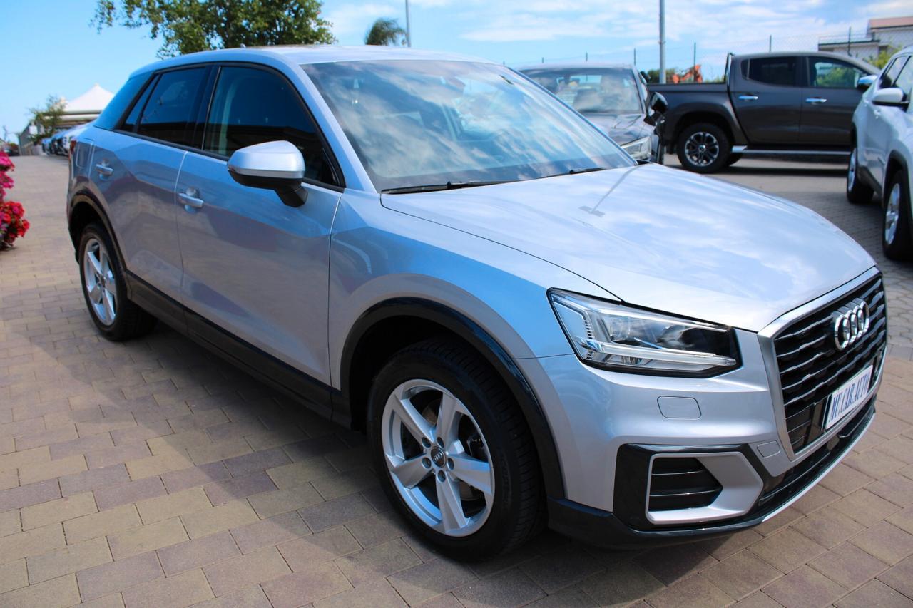 Audi Q2 2.0 TDI quattro S tronic Business
