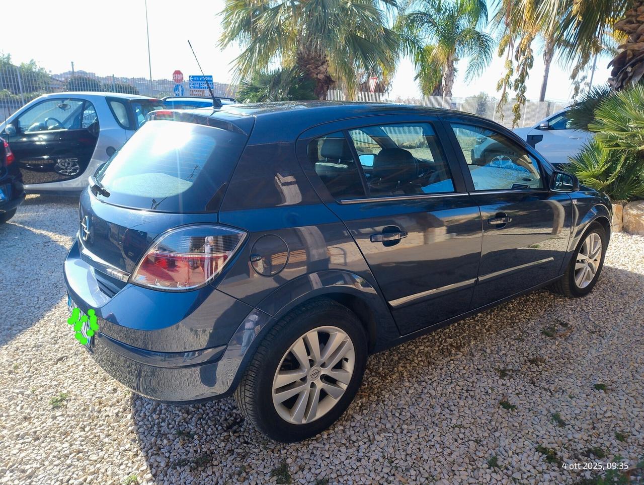 Opel Astra 1.7 CDTI 101CV 5 porte Cosmo