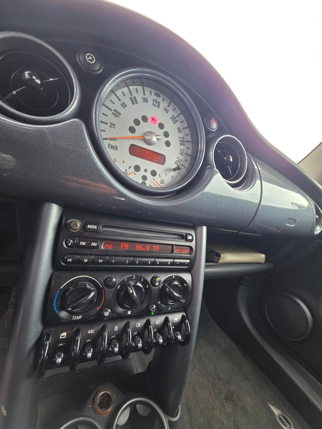 Mini 1.4 tdi One D