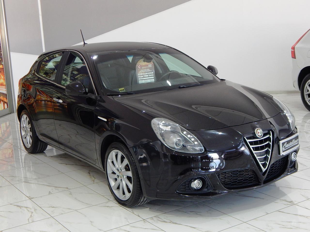 Alfa Romeo Giulietta 1.6 jtdm Distinctive 120cv NAVI-PELLE-PARK-LED