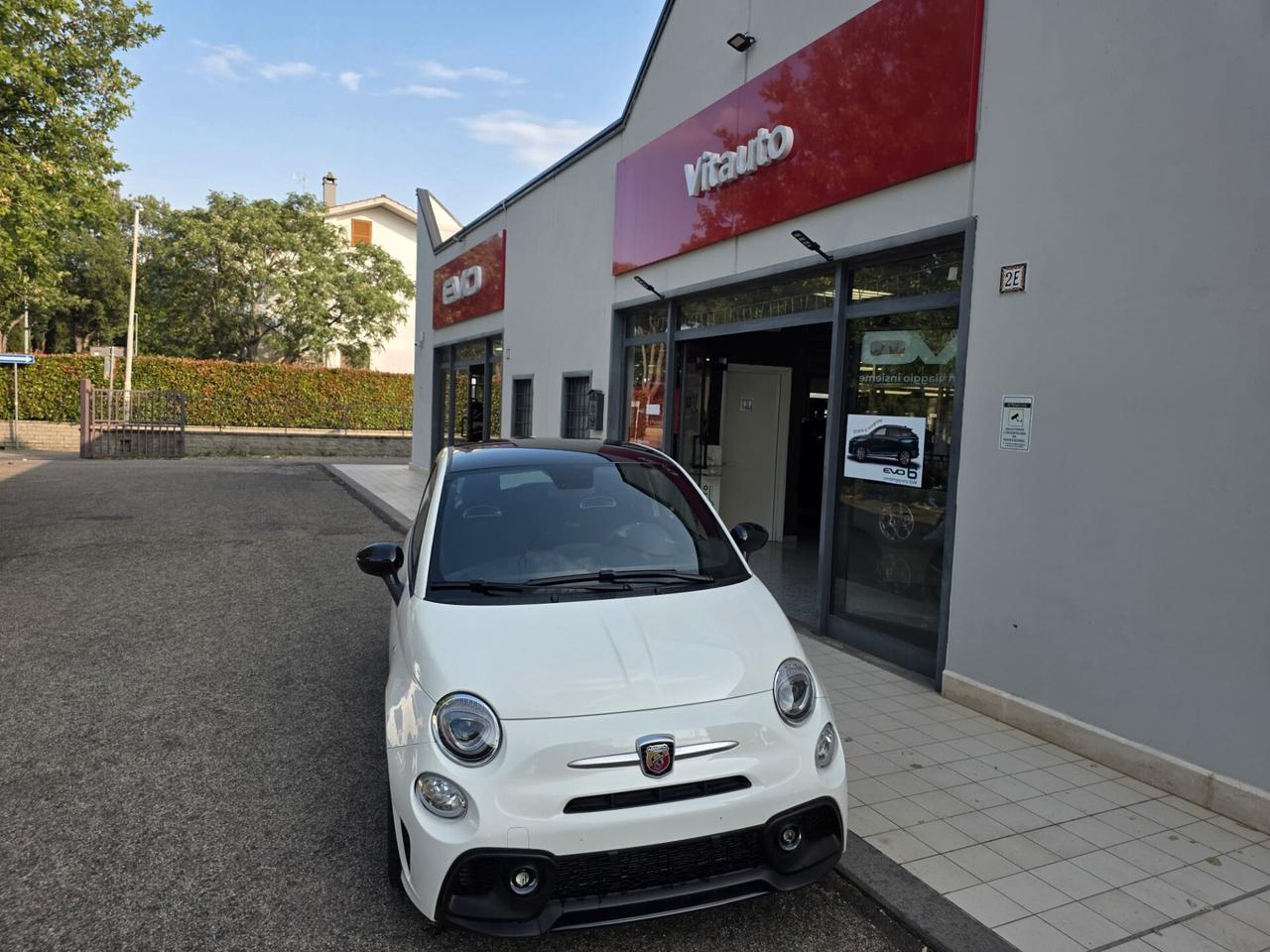 Abarth 595 1.4 Turbo T-Jet 165 CV