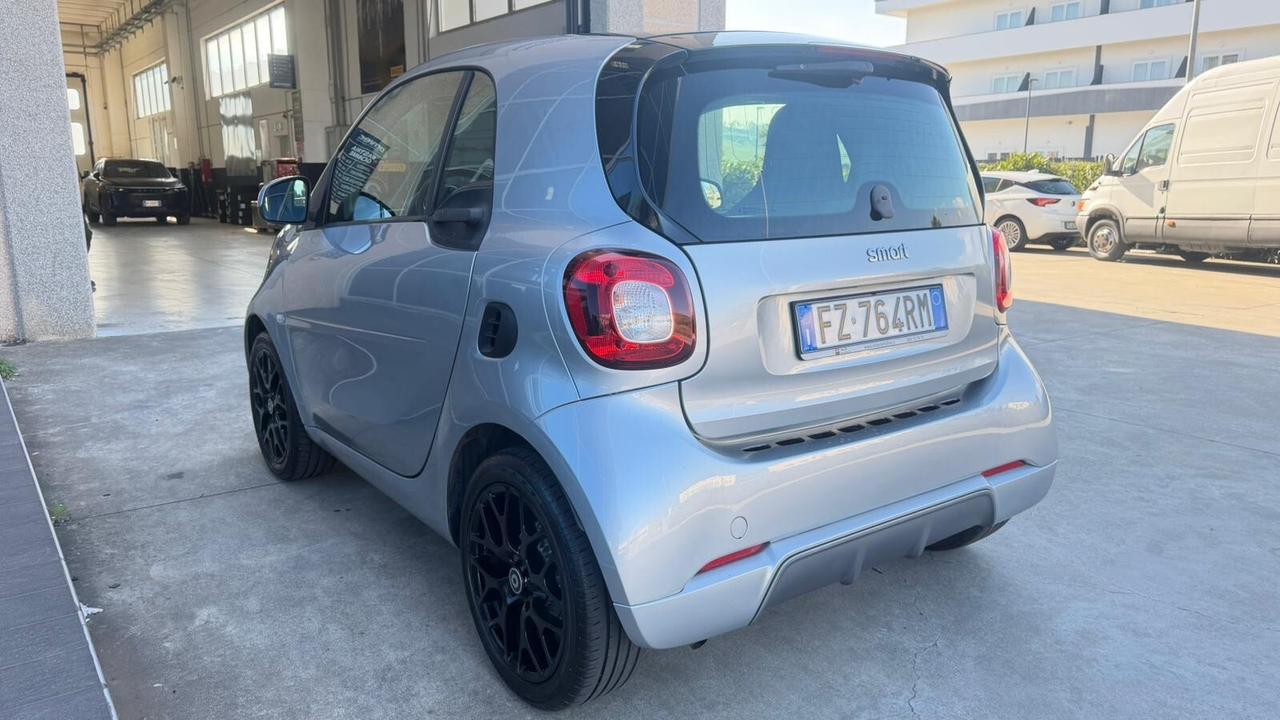 Smart ForTwo 70 1.0 twinamic Superpassion