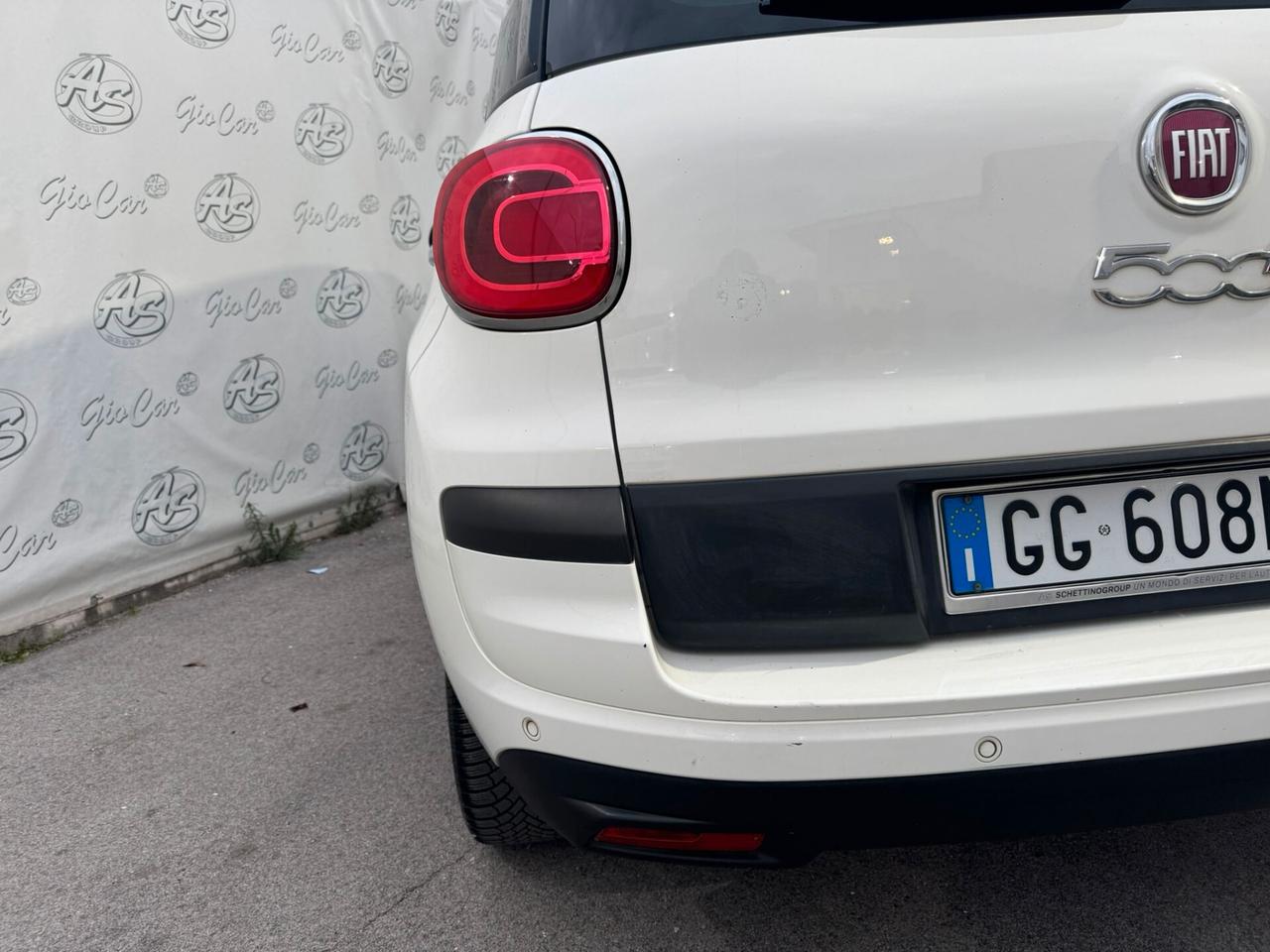 Fiat 500L 1.3 MJT 95CV Mirror CarPlay