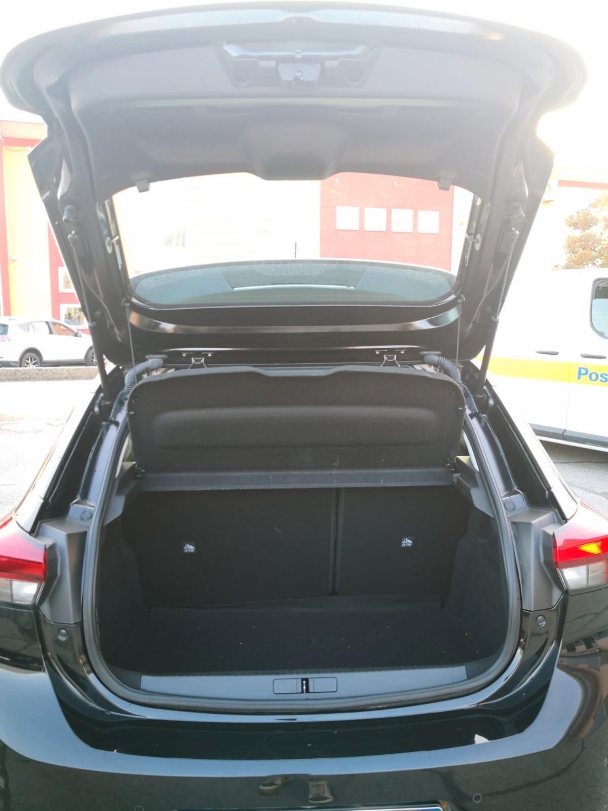 Opel Corsa 1.2 ***NEOPATENTATI***TELECAMERA***