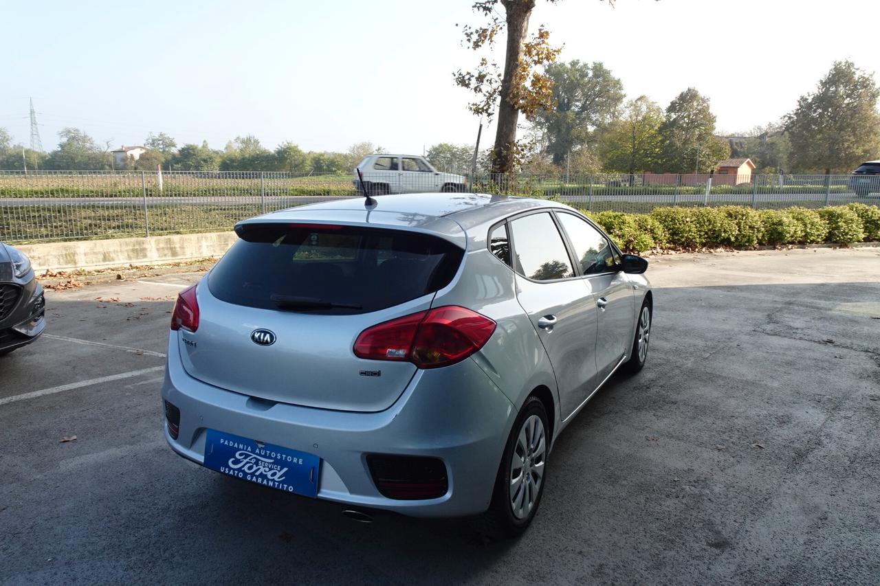 Kia Ceed cee'd 1.6 CRDi 110 CV 5 porte