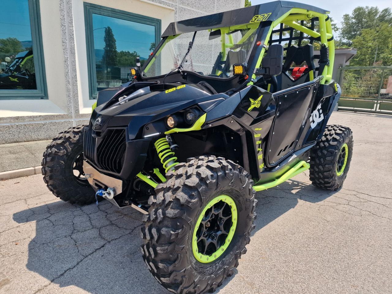 CAN AM MAVERICK TURBO CABINA CHIUSA COMPLETA SCARICHI APERTI