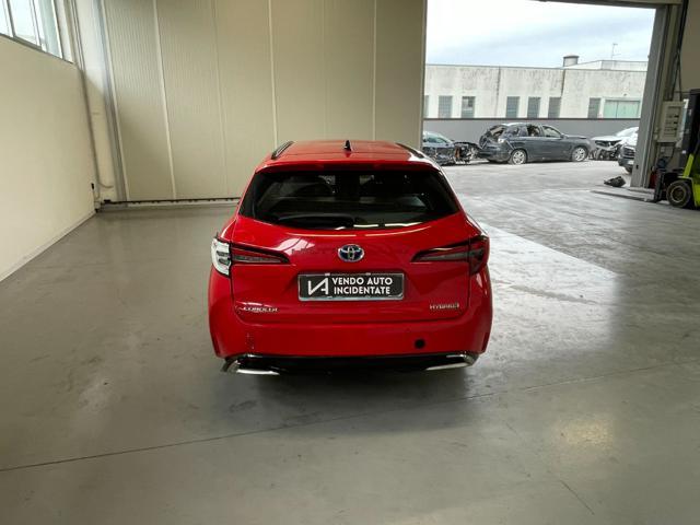 TOYOTA Corolla ACTIVE 1.8 HYBRID TOURING SPORTS