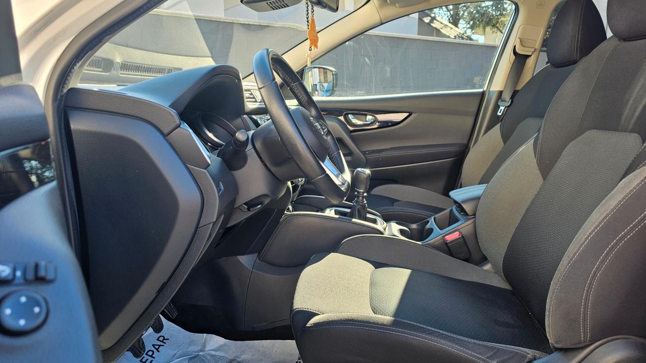 Nissan Qashqai 1.3 DIG-T 140 CV N-Connecta