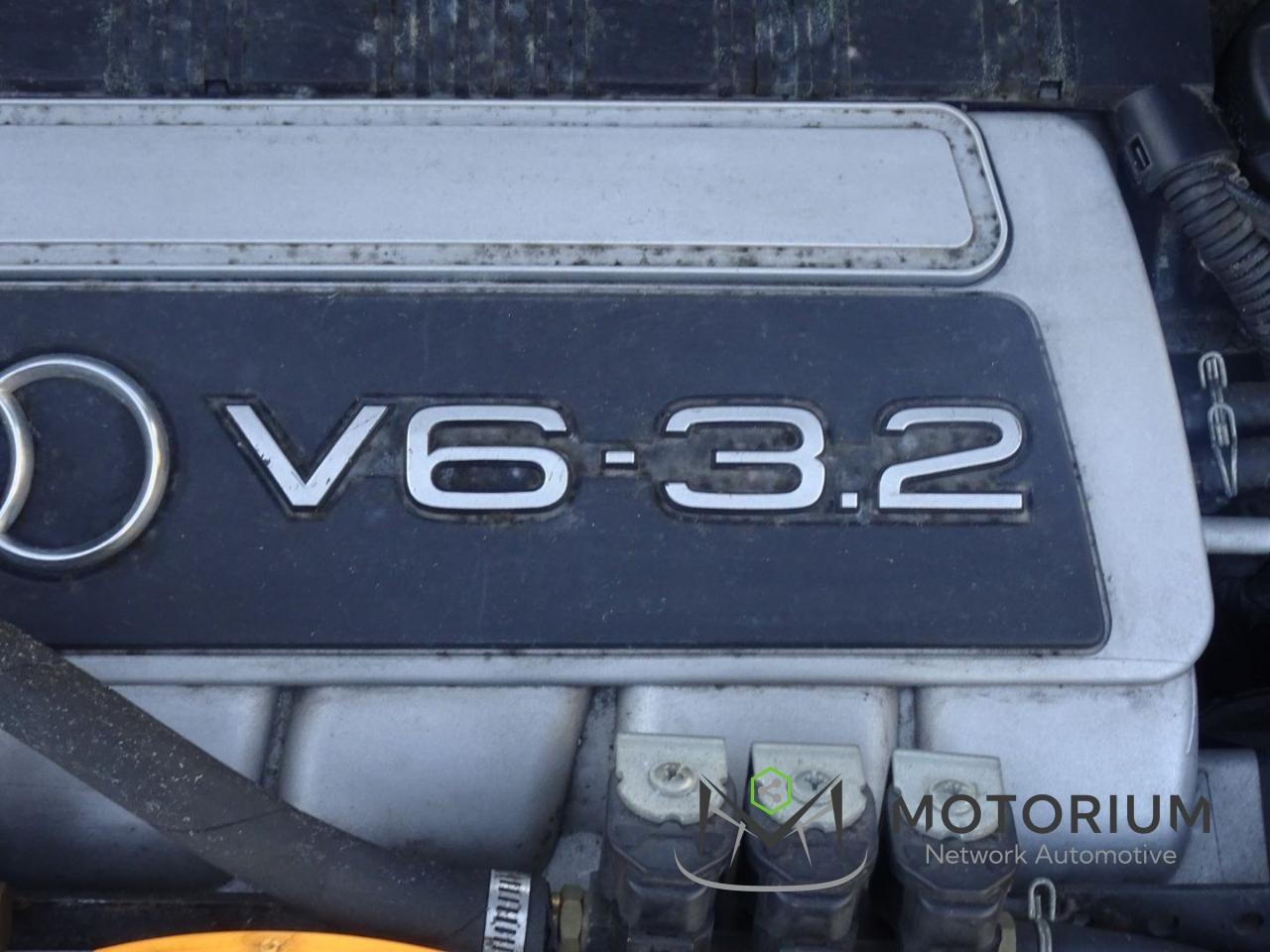 Audi TT Coupé 3.2T 250CV