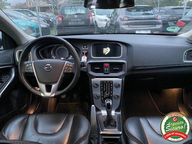 VOLVO V40 D2 'eco' Momentum