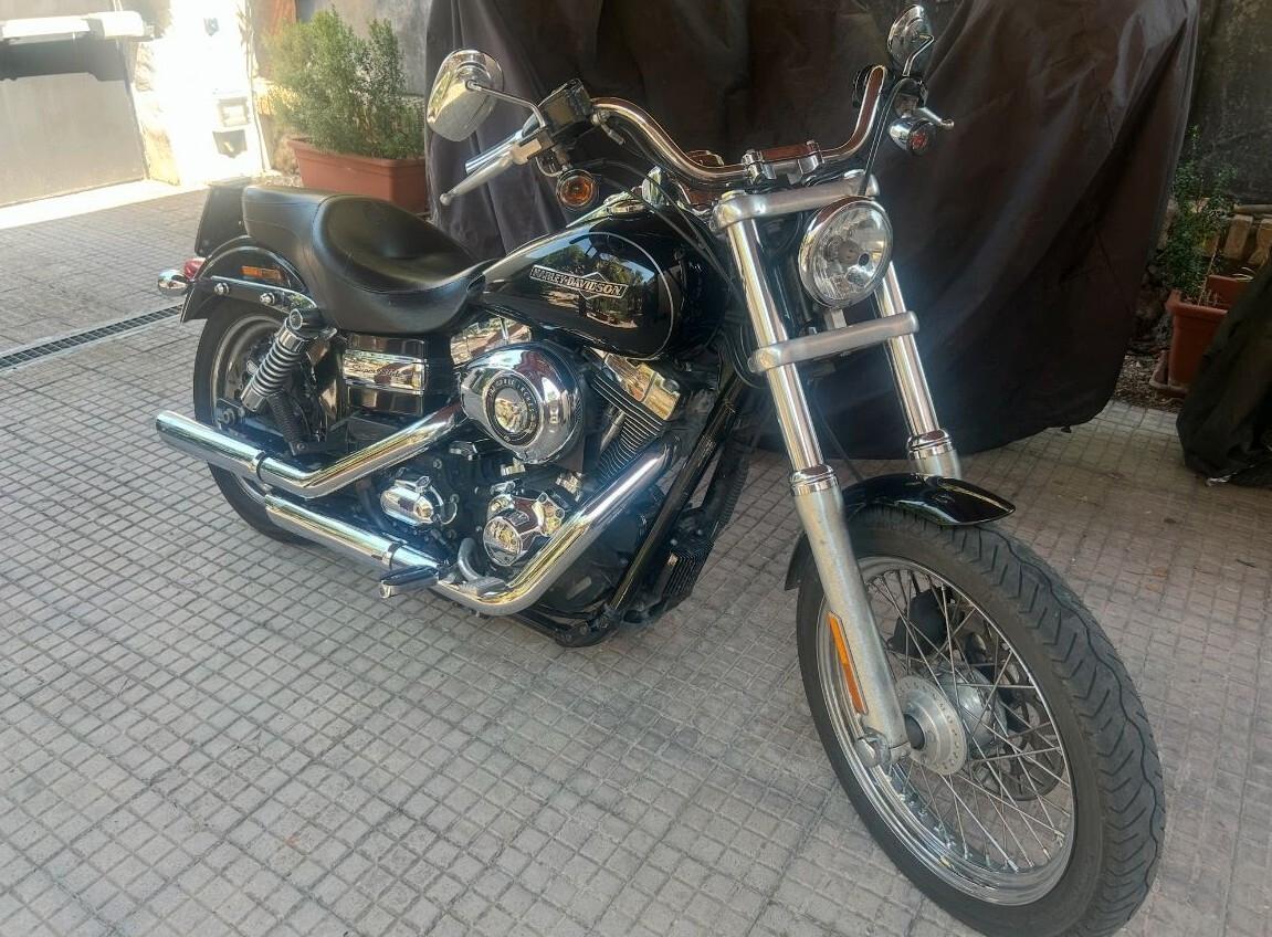 Harley-Davidson Dyna Super Glide
