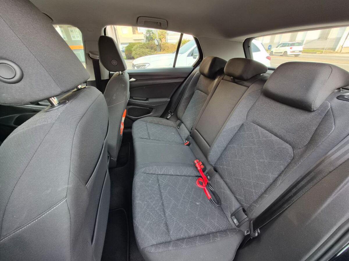 Volkswagen Golf 1.5 etsi evo Life 150cv dsg