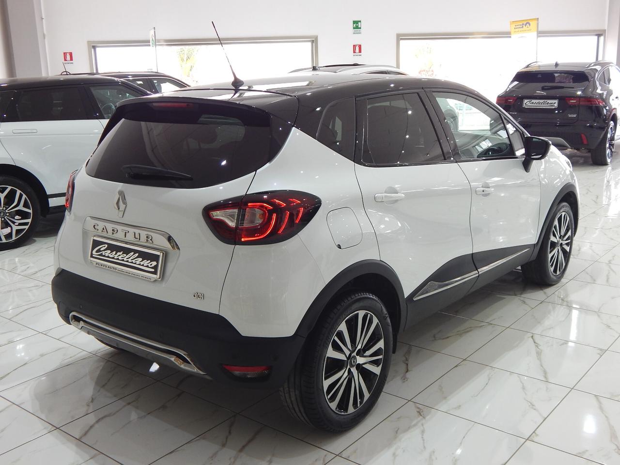 Renault Captur 1.5 dci Initiale Paris 110cv NAVI-PELLE-PARK-LED