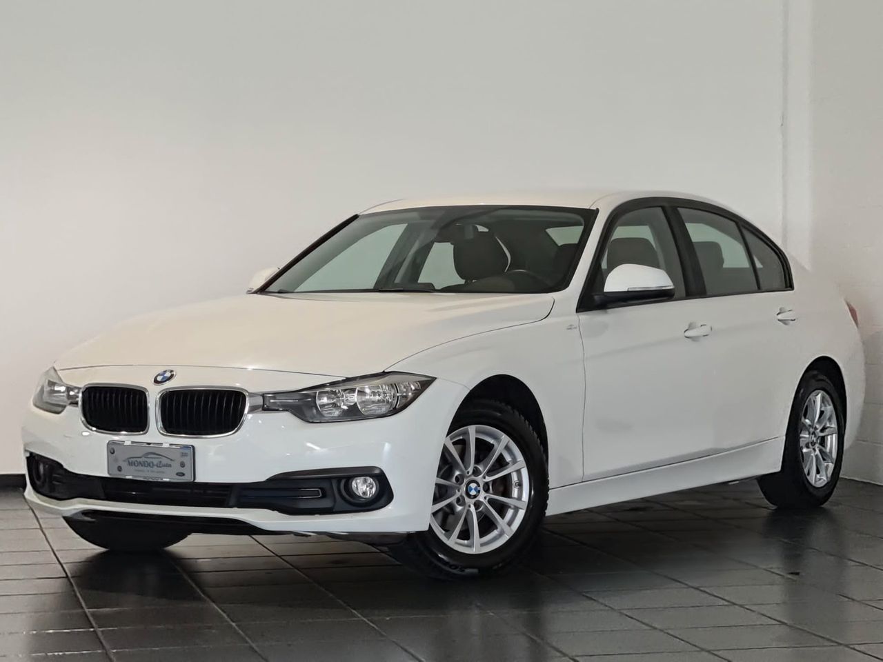 BMW 316D BUSINESS ADVANCED AUTOMATIC - 2017