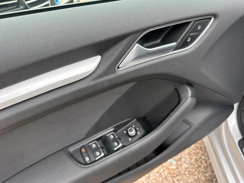 Audi A3 Sportback 2.0 tdi Ambition S-LINE