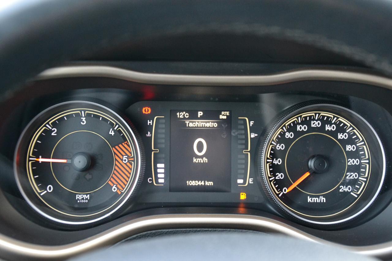 Jeep Cherokee 2.0 Mjt 170CV 4WD AUTOM.+ NAVI+PDC+LED+TEL+PRIVACY