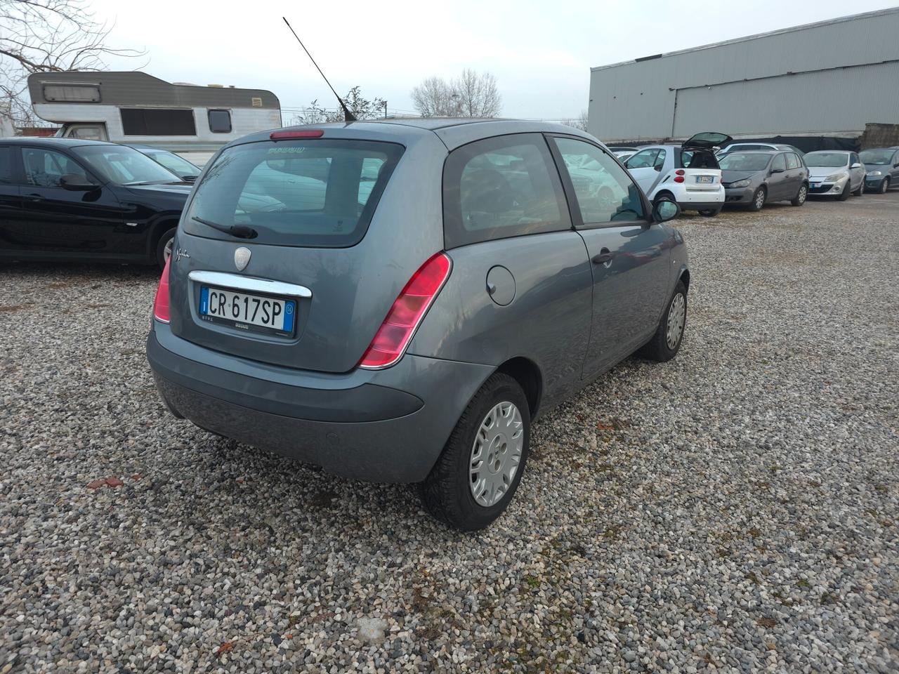 Lancia Ypsilon 1.2 16V Oro
