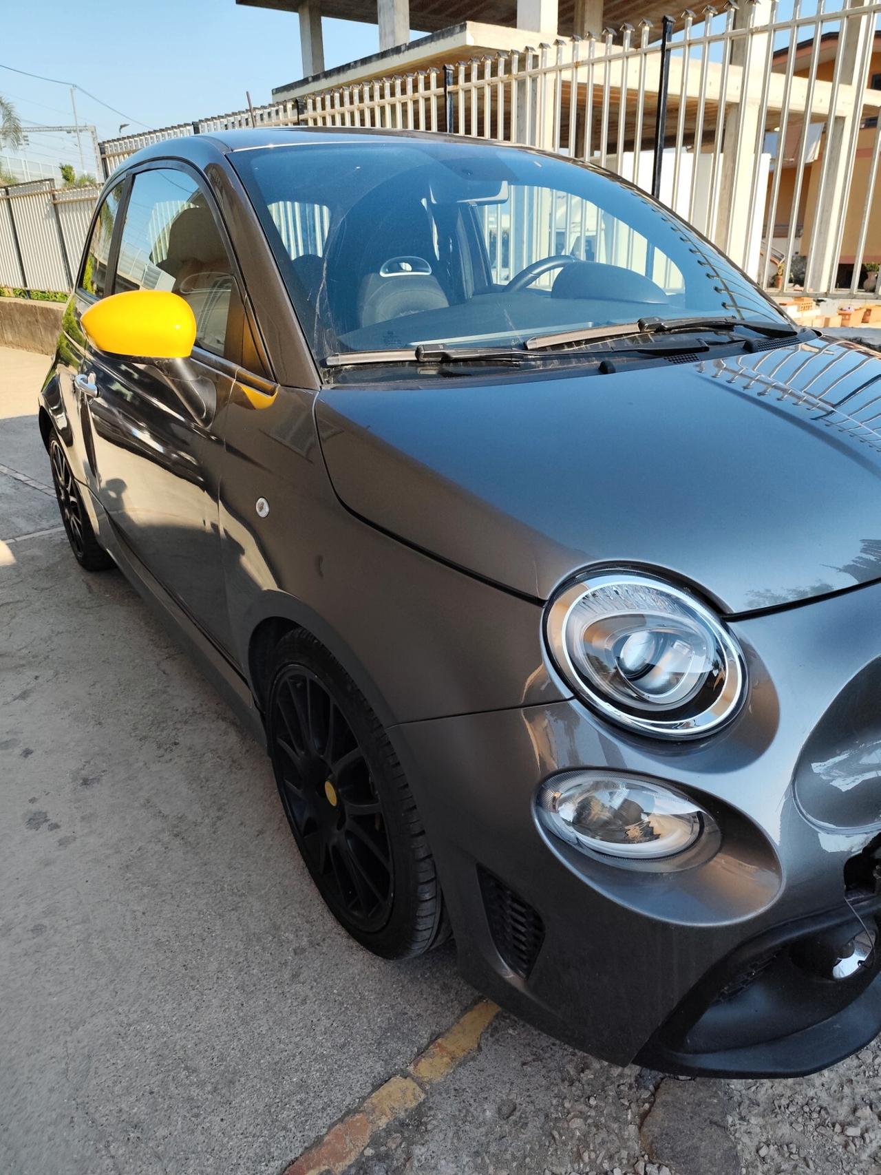 Abarth 595 1.4 Turbo T-Jet 165 CV